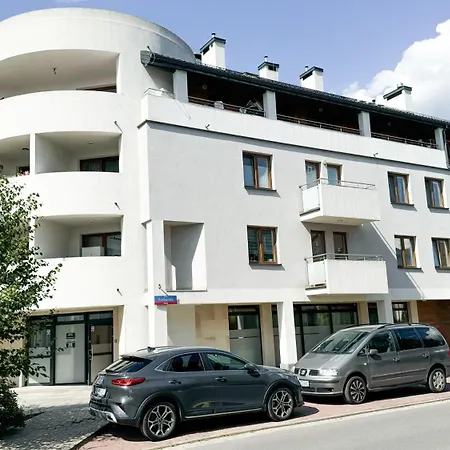 B1 - Duke Room - Warsaw City Haven - Shared Bathroom Exterior photo